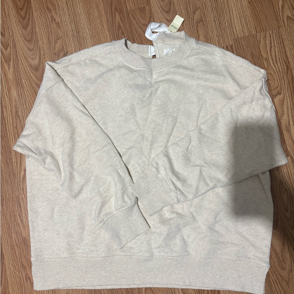Women’s AE Cream Sweatshirt with Bow Detail